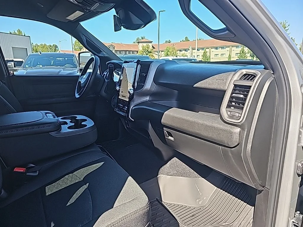 2026 RAM 2500 Tradesman - Photo 10