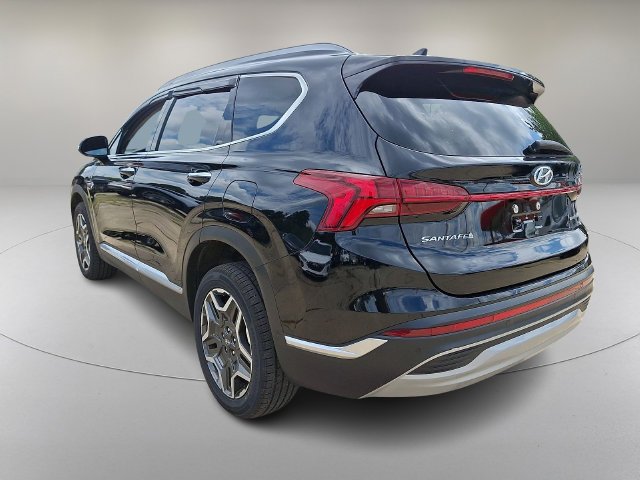 Used 2023 Black Hyundai Limited image 7