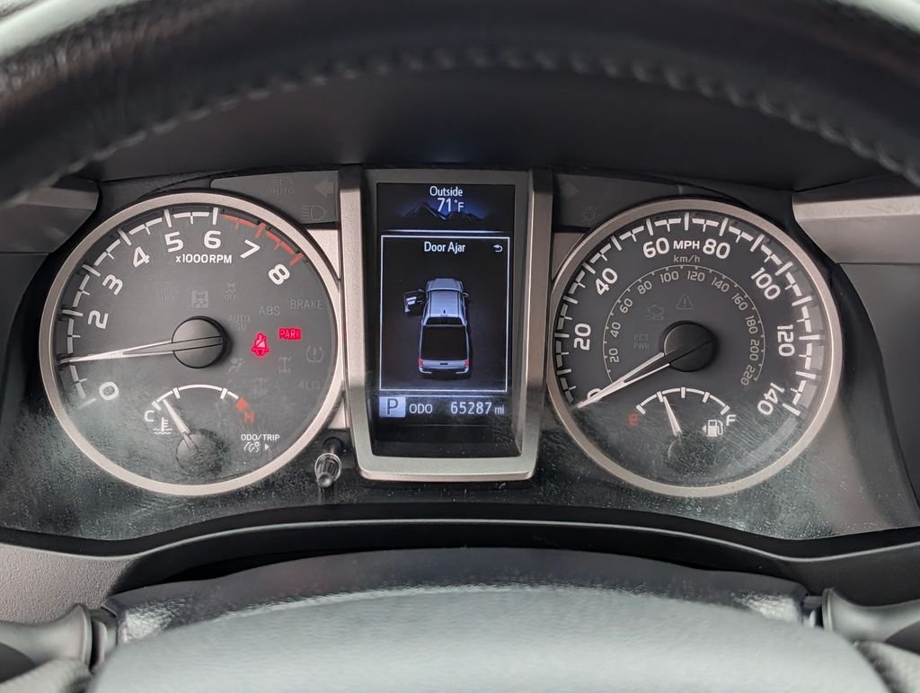 2019 Toyota Tacoma SR5 - Photo 17