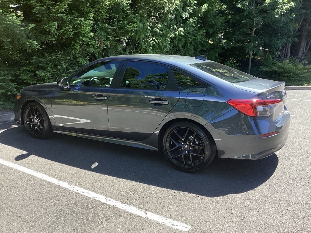 Used 2022  Honda Sport image 10
