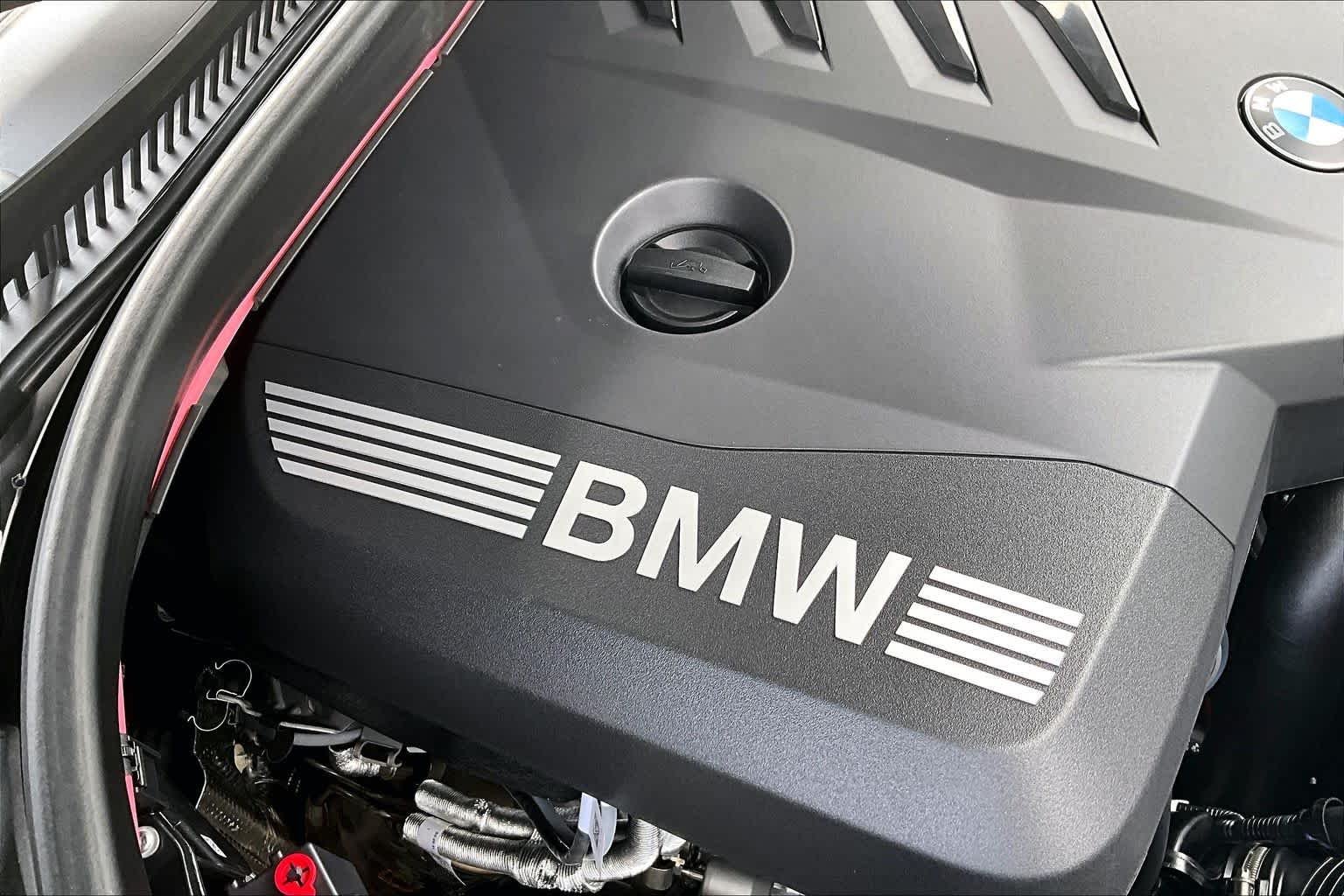 New 2026 Dune Grey Metallic BMW 30 xDrive image 17