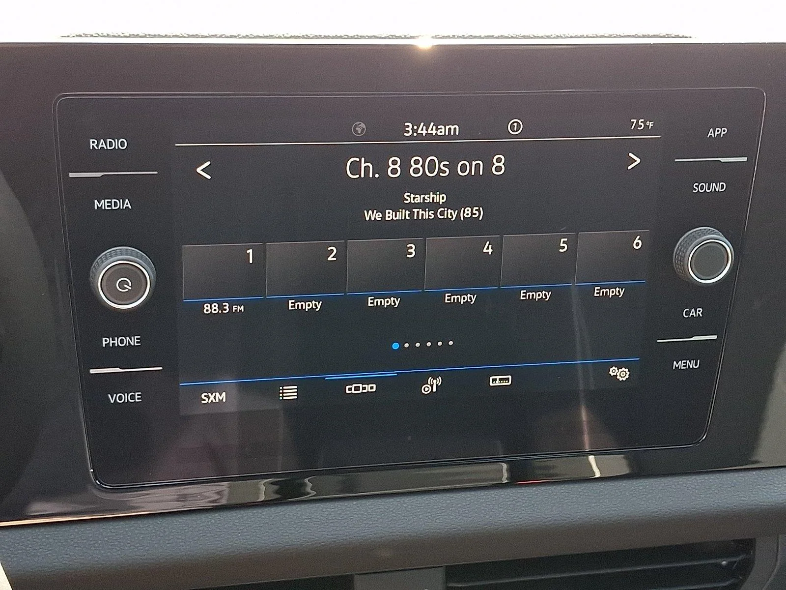 New 2027 0Q0Q/PUREWHITE Volkswagen Sport image 14