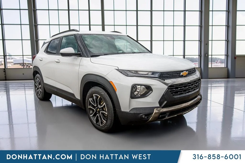 Used 2023 White Chevrolet ACTIV image 34