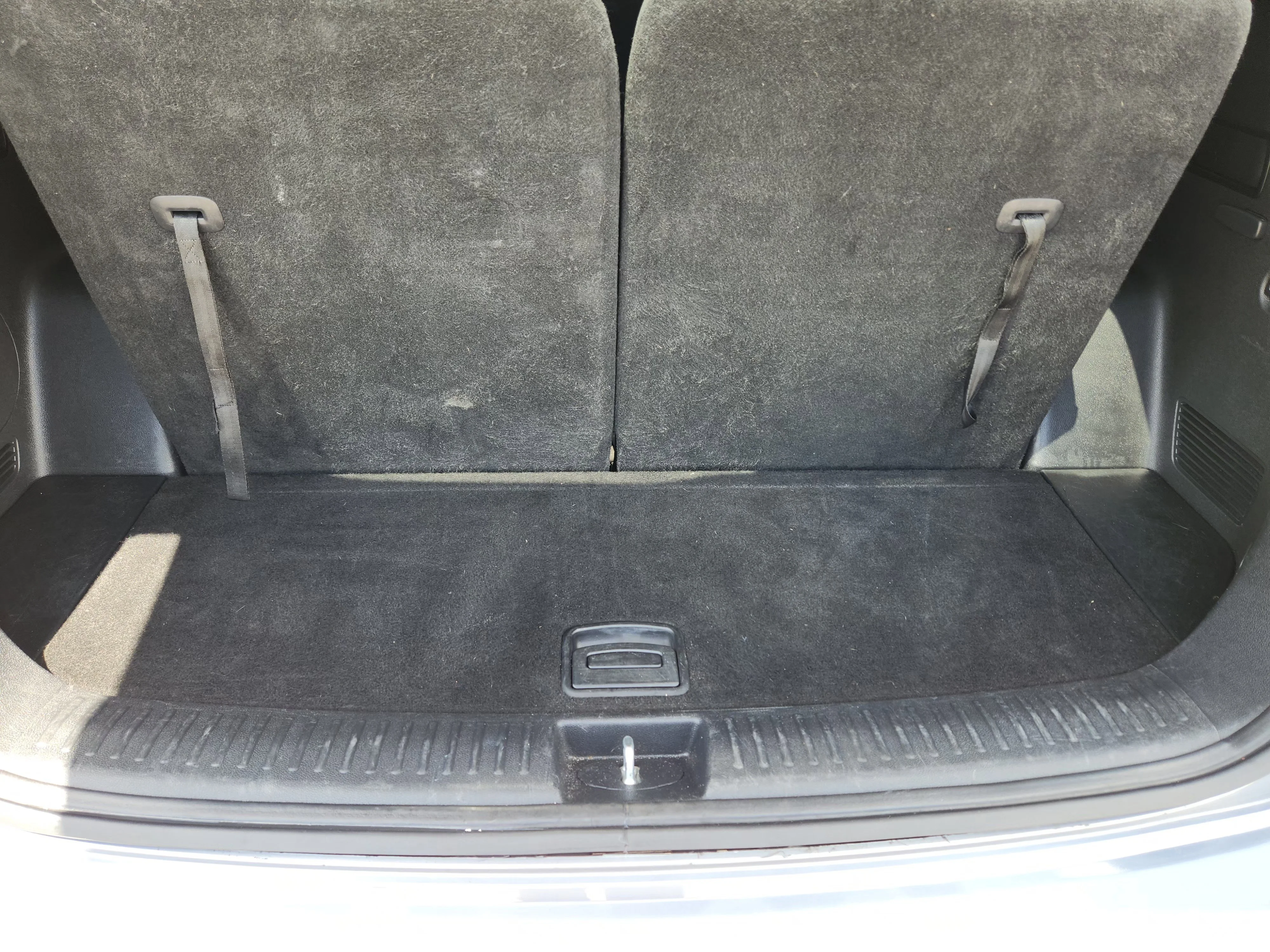 Used 2020 Everlasting Silver Kia L image 33