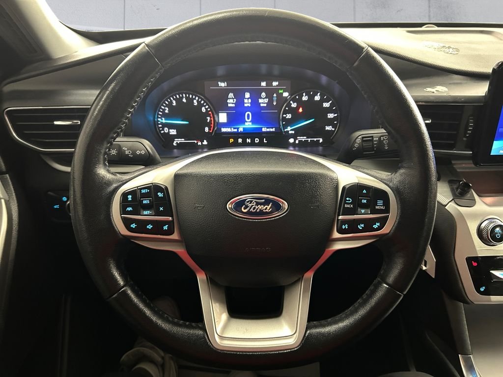 Used 2022 Gray Ford XLT image 9