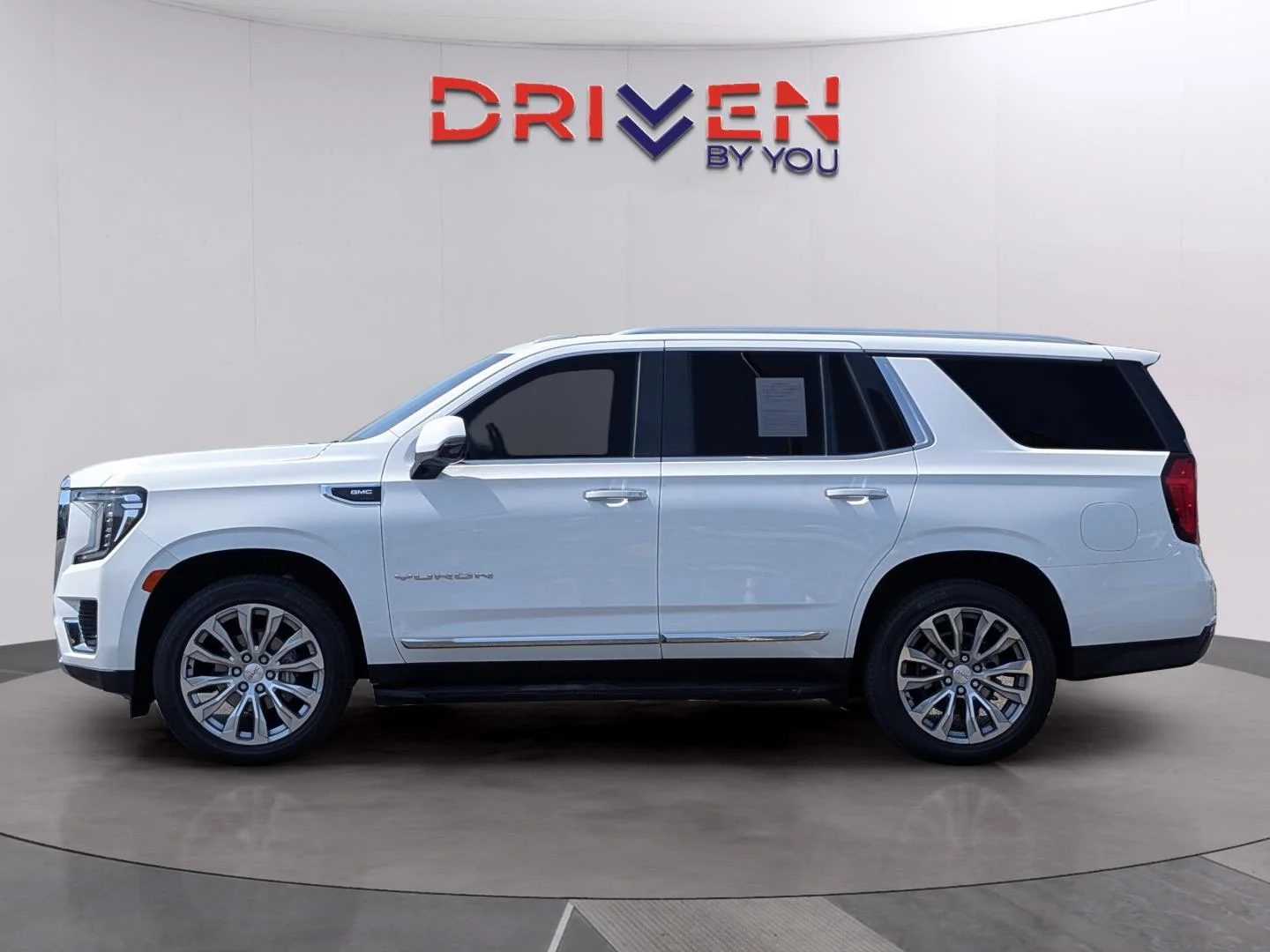 Used 2022 Summit White GMC SLT image 2