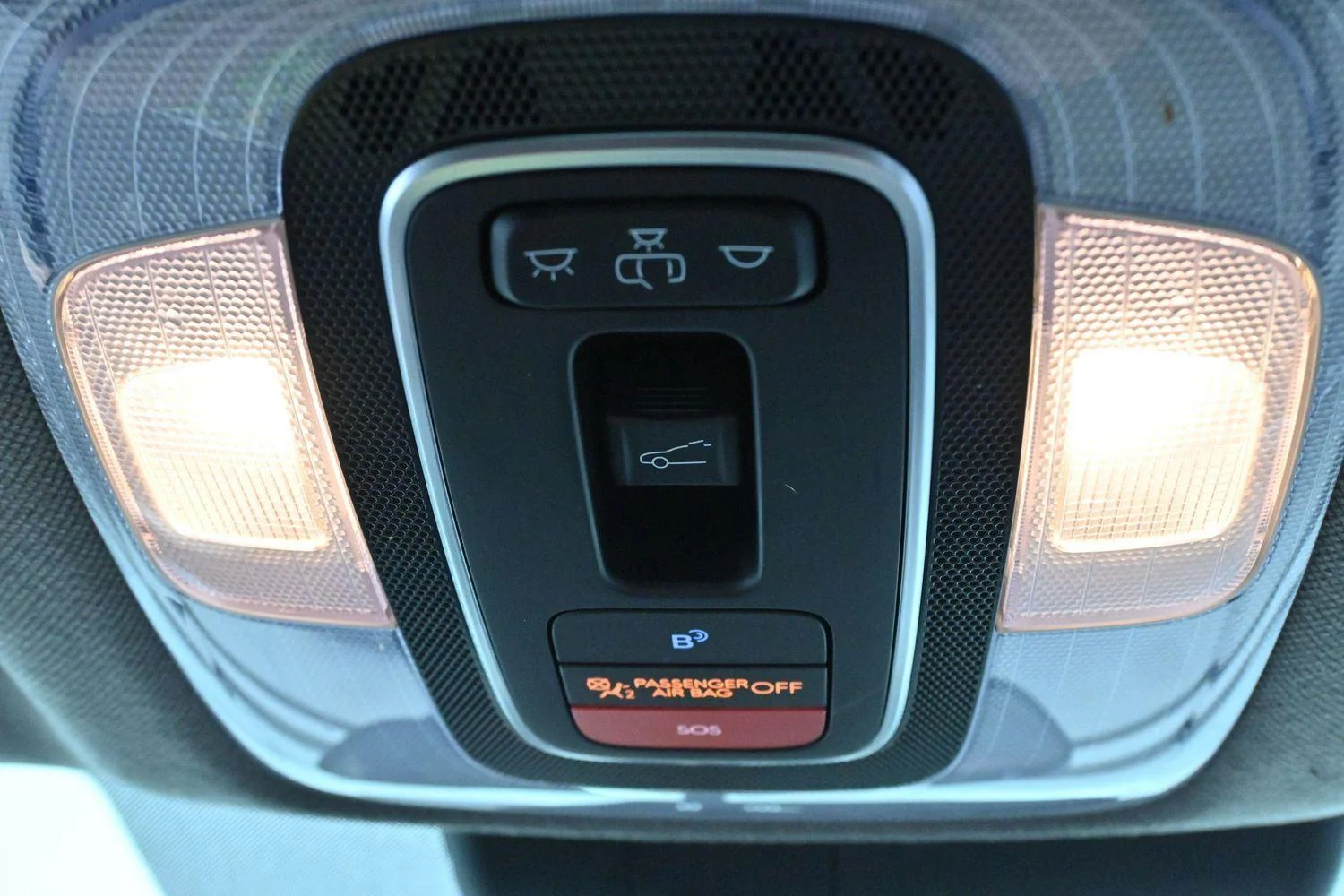 Used 2024 Ecotronic Gray Hyundai SEL image 27