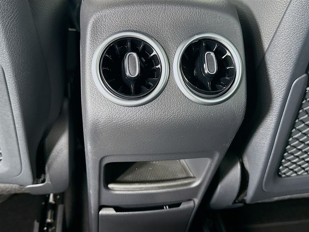 Used 2026 Black Mercedes-Benz GLA 250 image 27