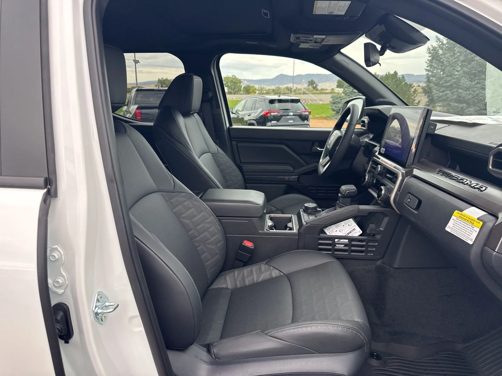 2025 Toyota Tacoma TRD Off Road - Photo 53