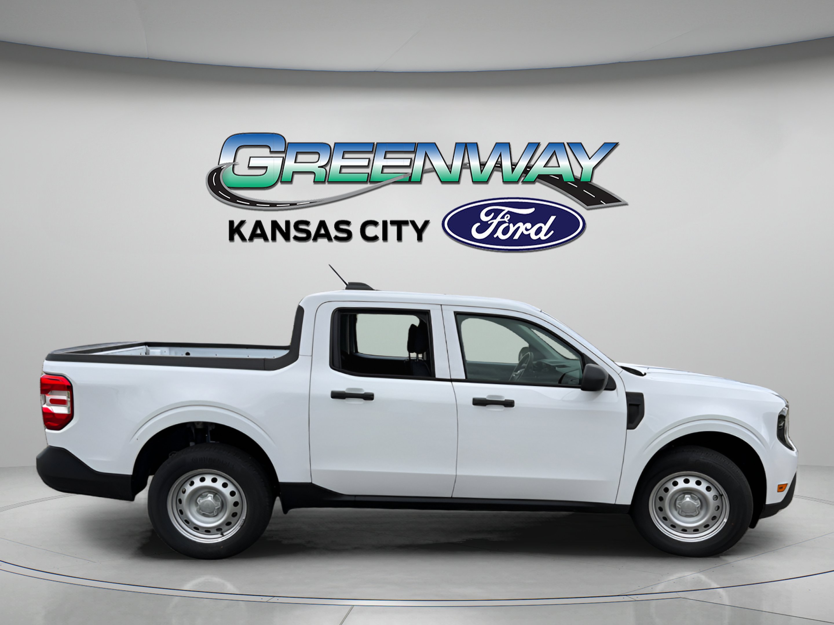 New 2026 Oxford White Ford XL image 9