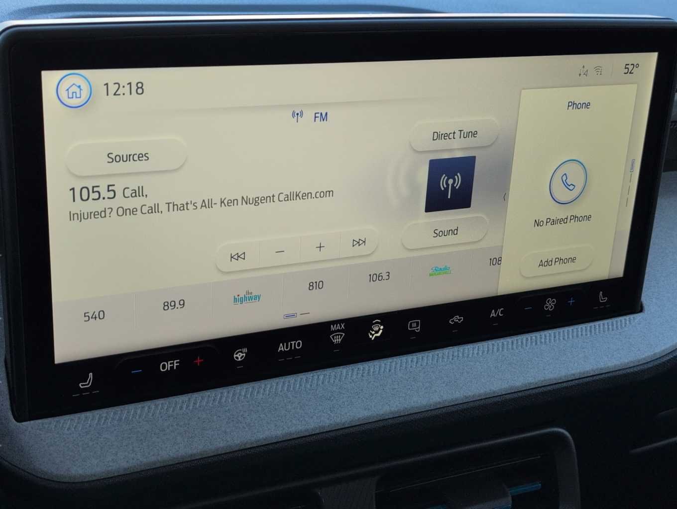 View vehicle photo 7