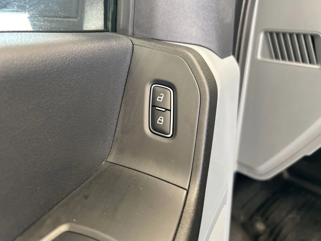 Used 2024 White Ford XL image 40