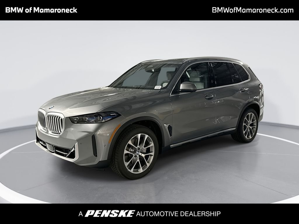 New 2026 Gray Metallic BMW xDrive40i image 1