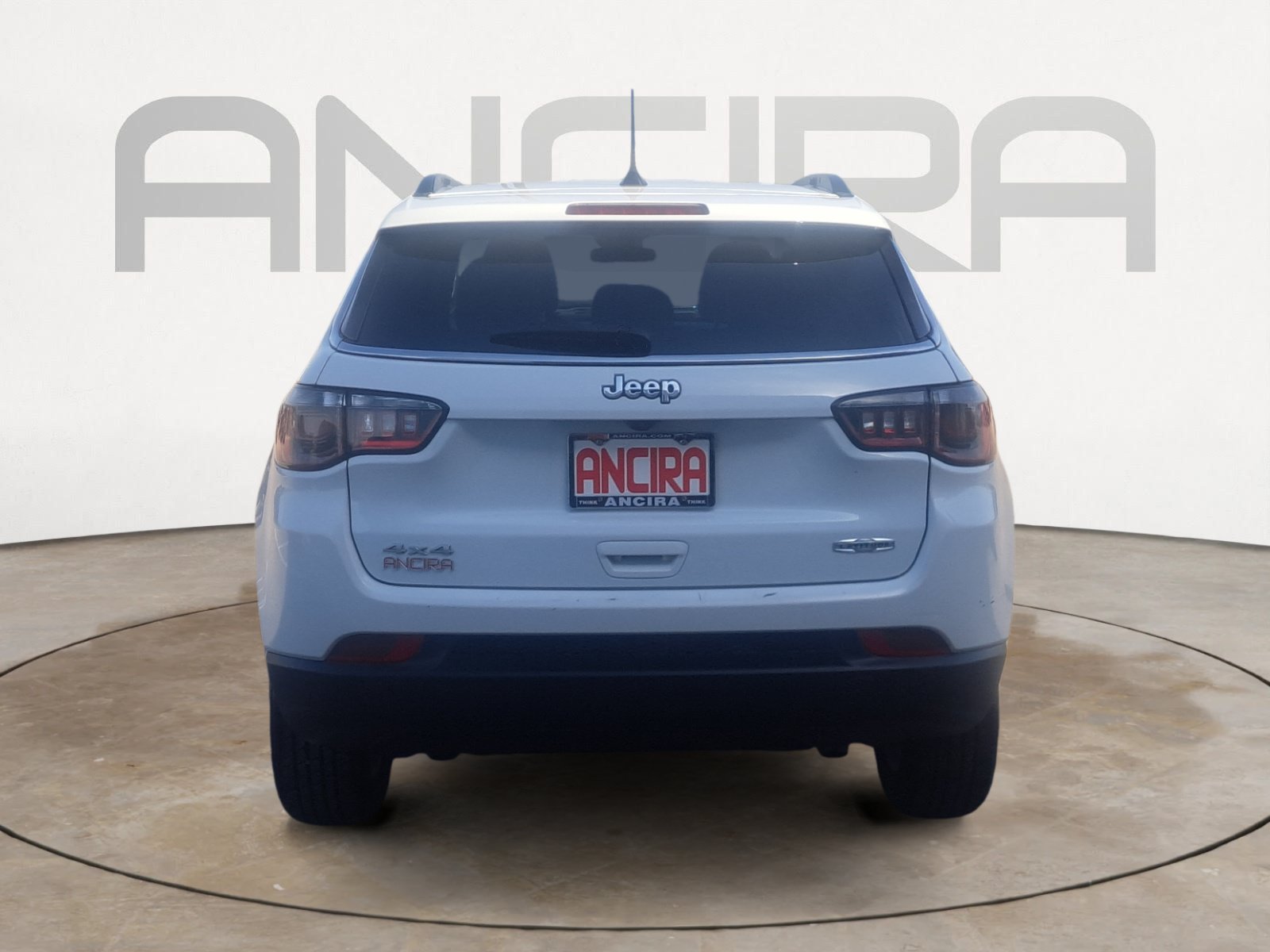 Used 2024 Bright White Clearcoat Jeep Latitude image 9