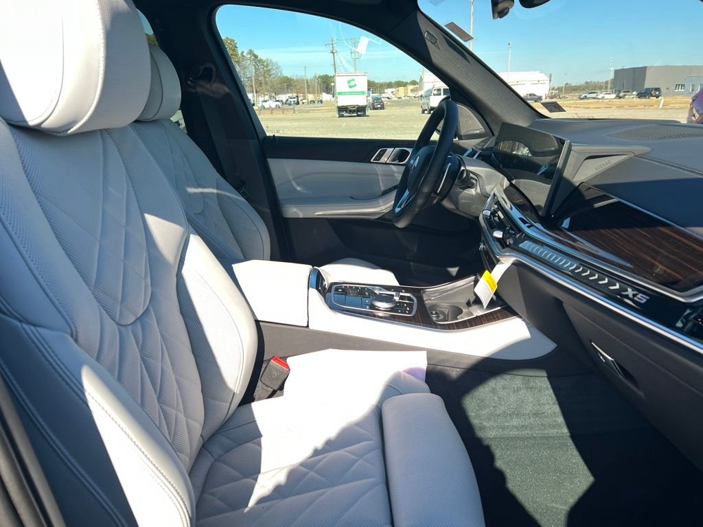 2026 BMW X5 40i - Photo 32