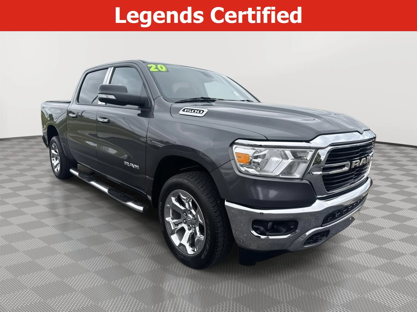 2020 RAM 1500 Big Horn/Lone Star 4x4 Crew Cab 5'7's photo