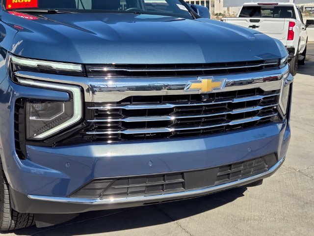 2026 Chevrolet Suburban LT - Photo 8