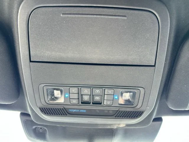 Used 2023 White Ford Platinum image 53