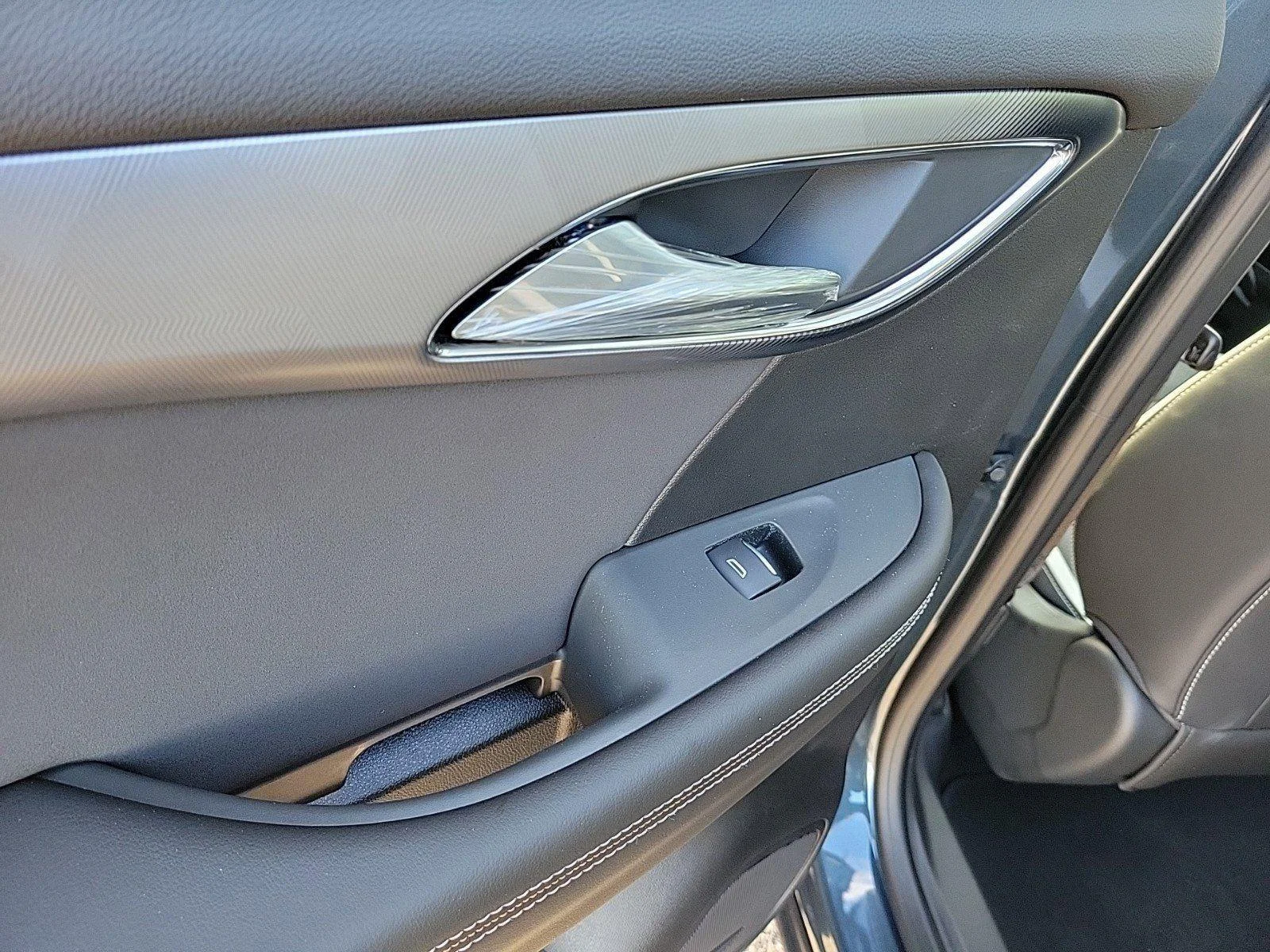 2026 Buick Envision Sport Touring - Photo 14