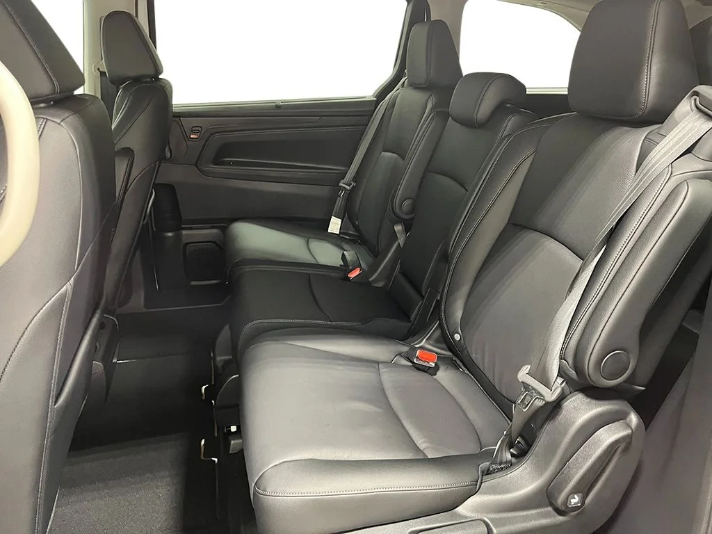 Certified Used 2026 Crystal Black Pearl Honda EX-L image 25