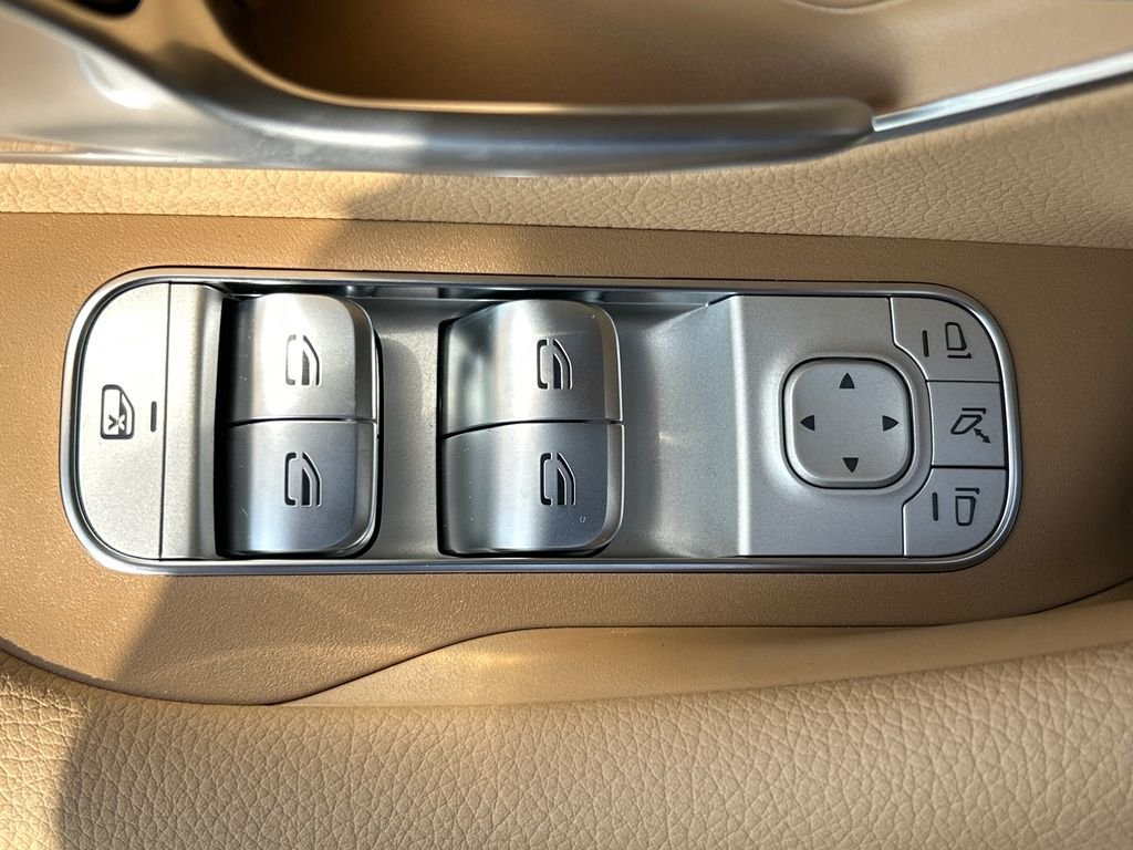 New 2026 Polar White Mercedes-Benz GLE 580 image 12
