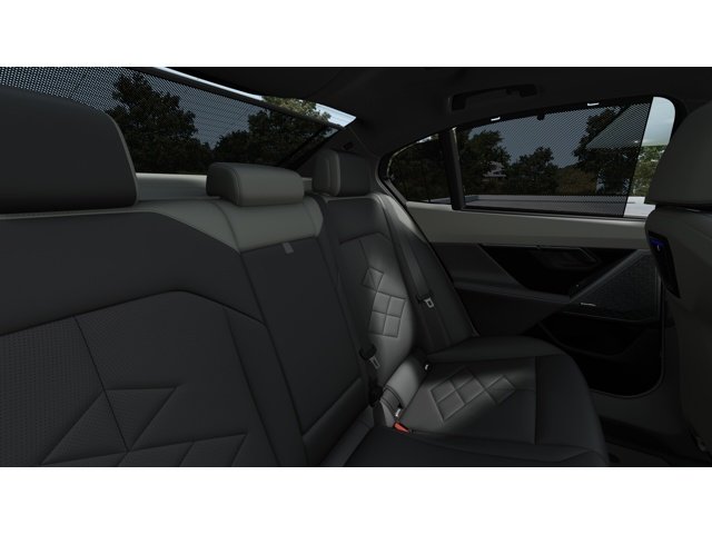 New 2026 Dark Graphite Metallic BMW M60 image 12