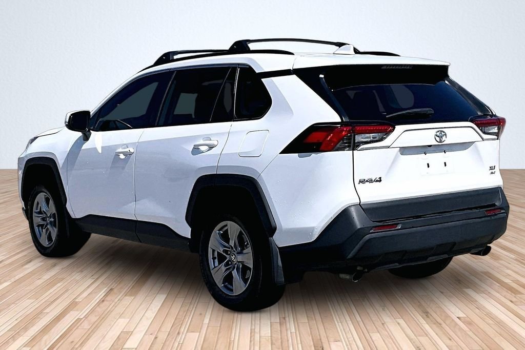 Used 2023 White Toyota XLE image 10