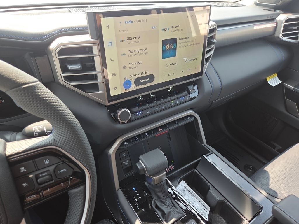 New 2026 Wind Chill Pearl Toyota Platinum image 38