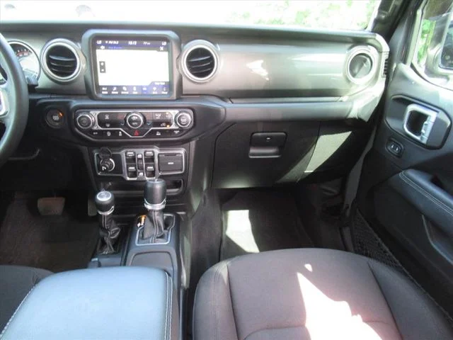 Used 2023 Gray Jeep Overland image 14
