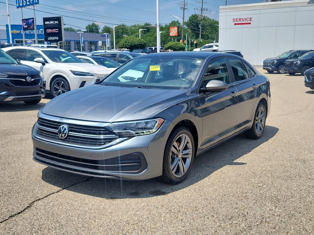 3VW7M7BU8RM012643