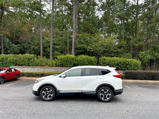 2018 Honda CR-V Touring photo 2