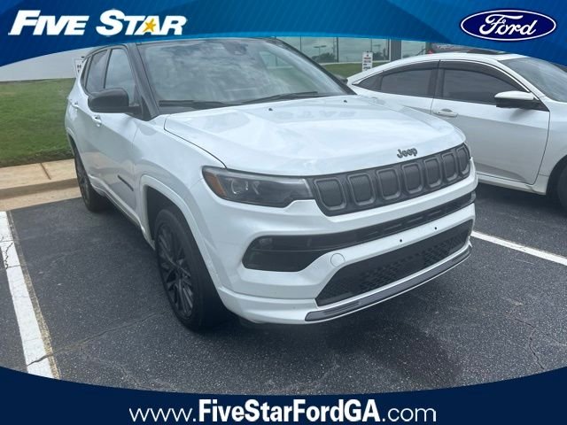 Used 2022 White Jeep Limited image 1