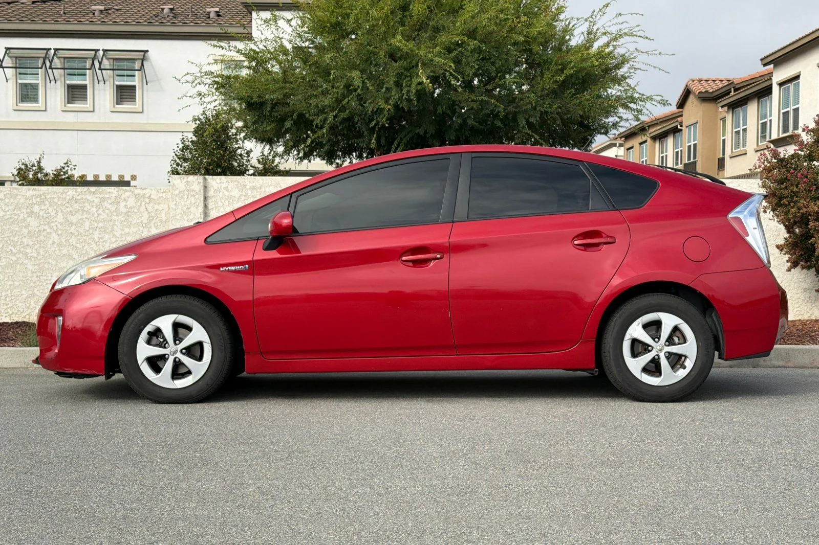 Used 2015 Red Toyota Two image 7