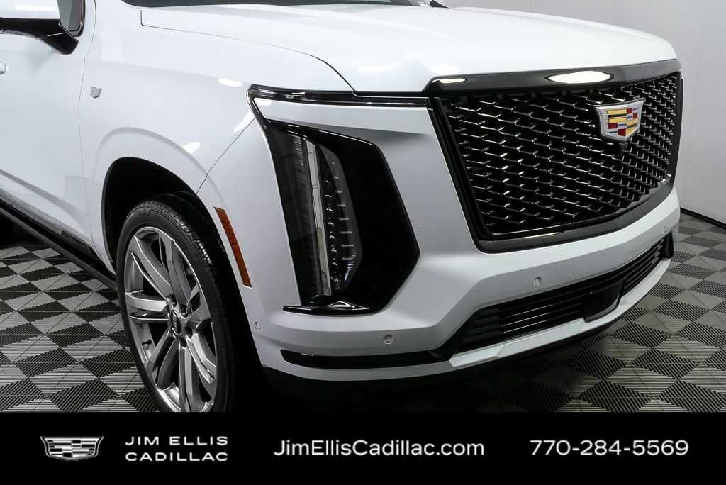 Used 2026 Vibrant White Tricoat Cadillac Sport image 39