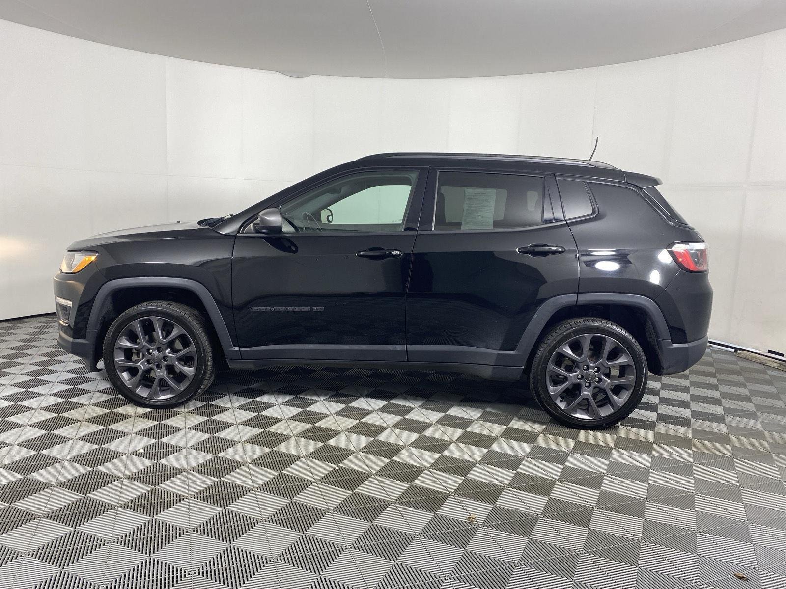 Used 2021 Diamond Black Crystal Pearlcoat Jeep 80th Anniversary image 12