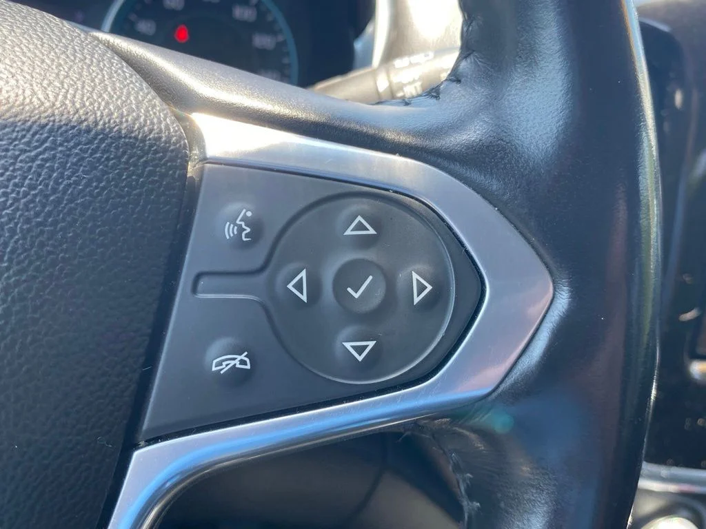 Used 2021 Black Chevrolet LT image 29
