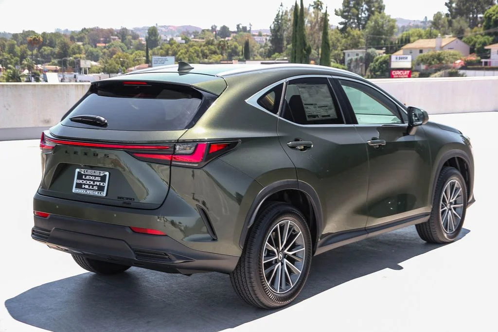 New 2026 Nori Green Pearl Lexus  350 AWD image 4