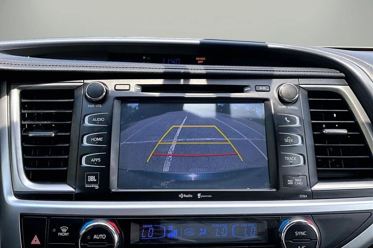 Used 2015 Black Toyota Limited image 14