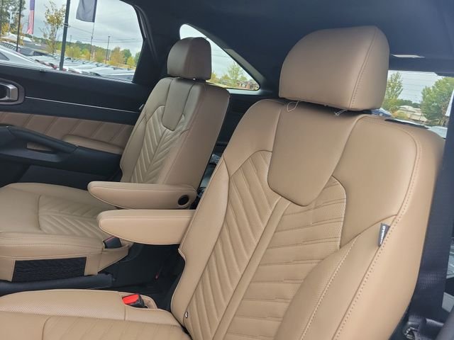 New 2026 White Pearl Kia X-Line SX Prestige image 11