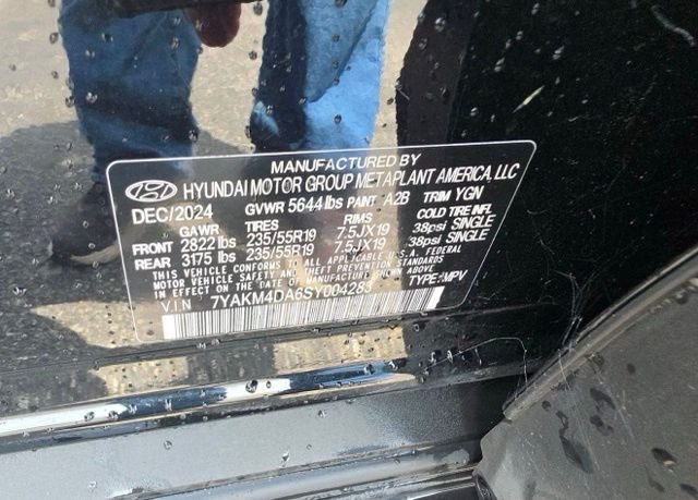 Certified Used 2025 Abyss Black Hyundai SE image 12