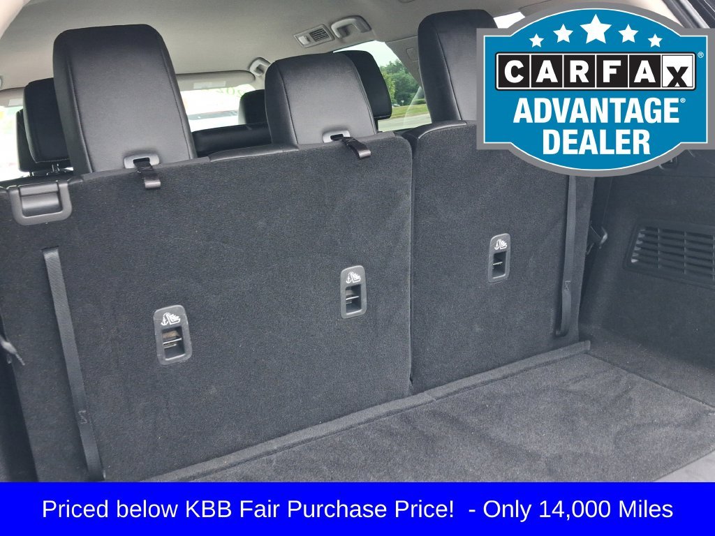 Used 2024 Gray Nissan SL image 10