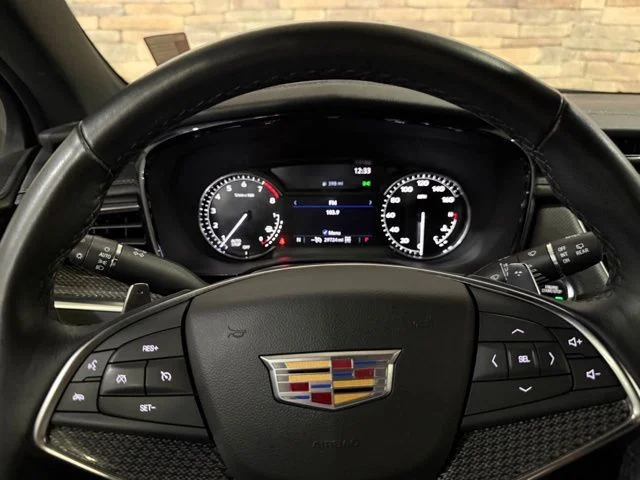 Used 2022 Crystal White Cadillac Sport image 15