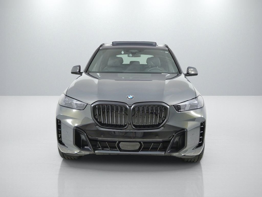 New 2026 Dravit Grey Metallic BMW xDrive40i image 2