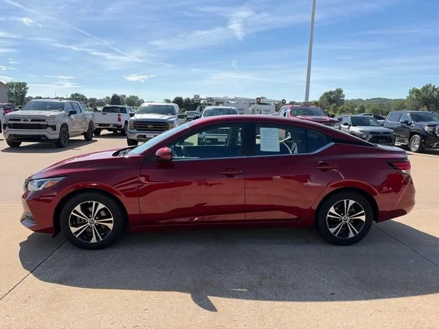 Used 2022 Red Nissan SV image 6