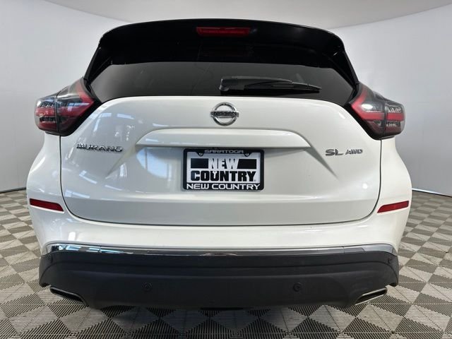 Used 2020 White Nissan SL image 11
