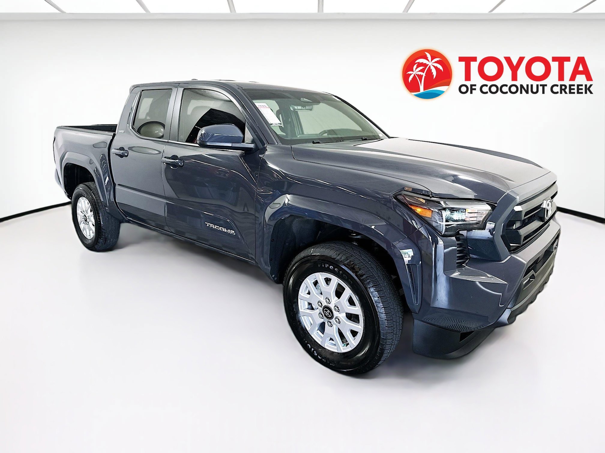 2024 Toyota Tacoma thumbnail 3