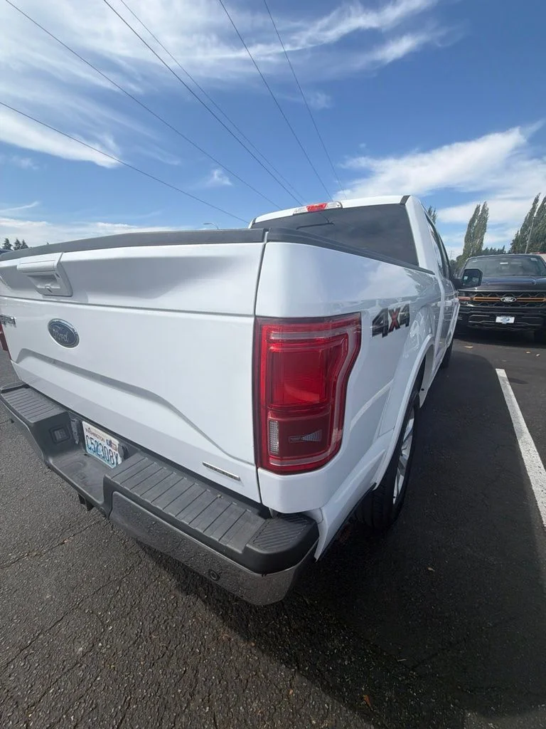 Used 2016 White Ford Lariat image 5