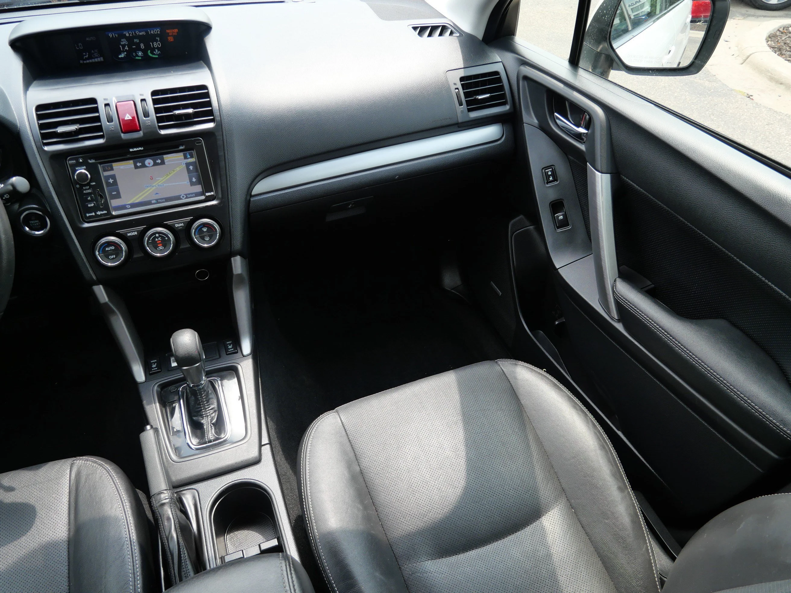 Used 2015 Satin White Pearl Subaru 2.0XT Touring image 11