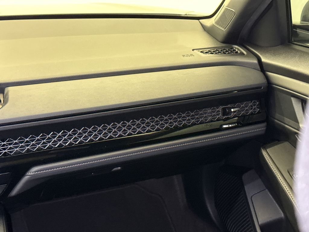 2023 Honda Accord Hybrid Sport - Photo 16