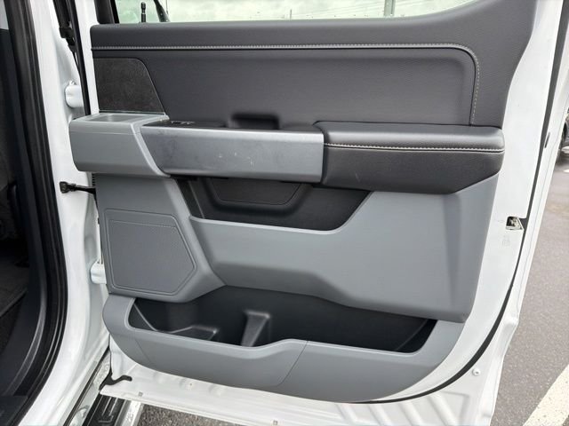 Used 2024 White Ford XLT image 22